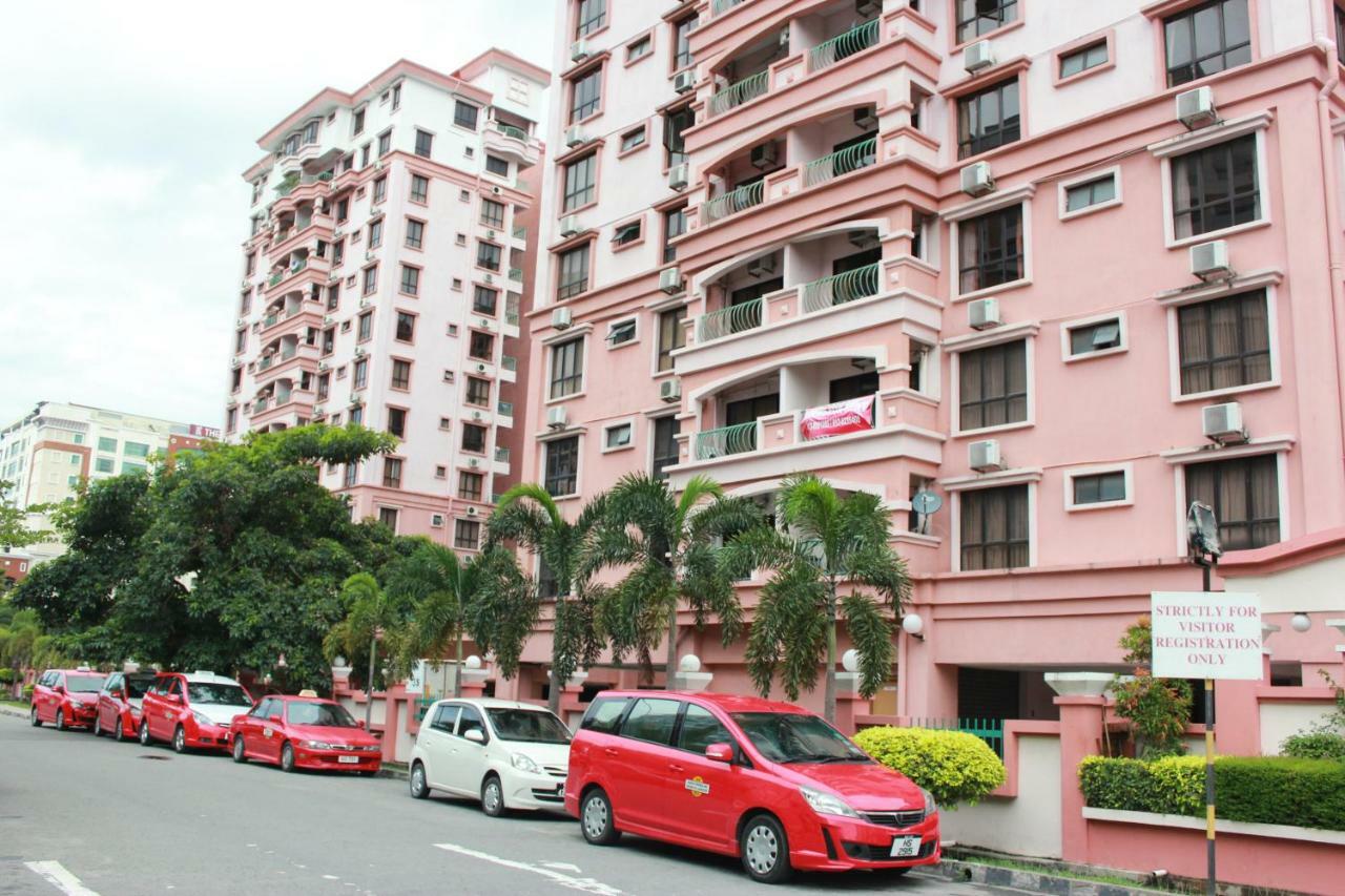 Pangsapuri 362 m² dengan 3 bilik tidur dan 2 bilik mandi peribadi di Central Business District Kota Kinabalu Luaran gambar