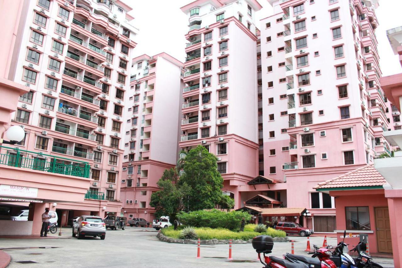 Pangsapuri 362 m² dengan 3 bilik tidur dan 2 bilik mandi peribadi di Central Business District Kota Kinabalu Luaran gambar